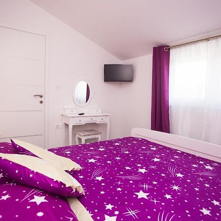 Apartament App Sara Kanfanar Zewnętrze zdjęcie