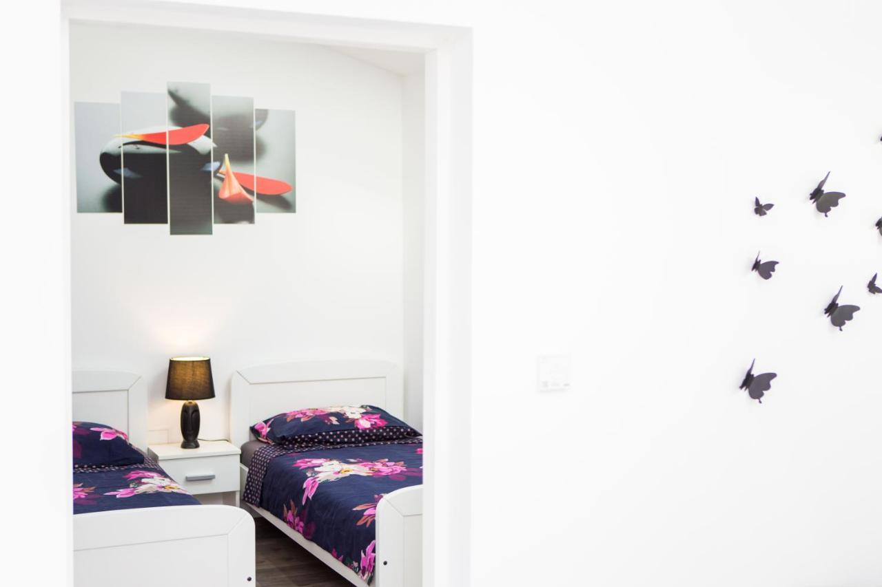 Apartament App Sara Kanfanar Zewnętrze zdjęcie